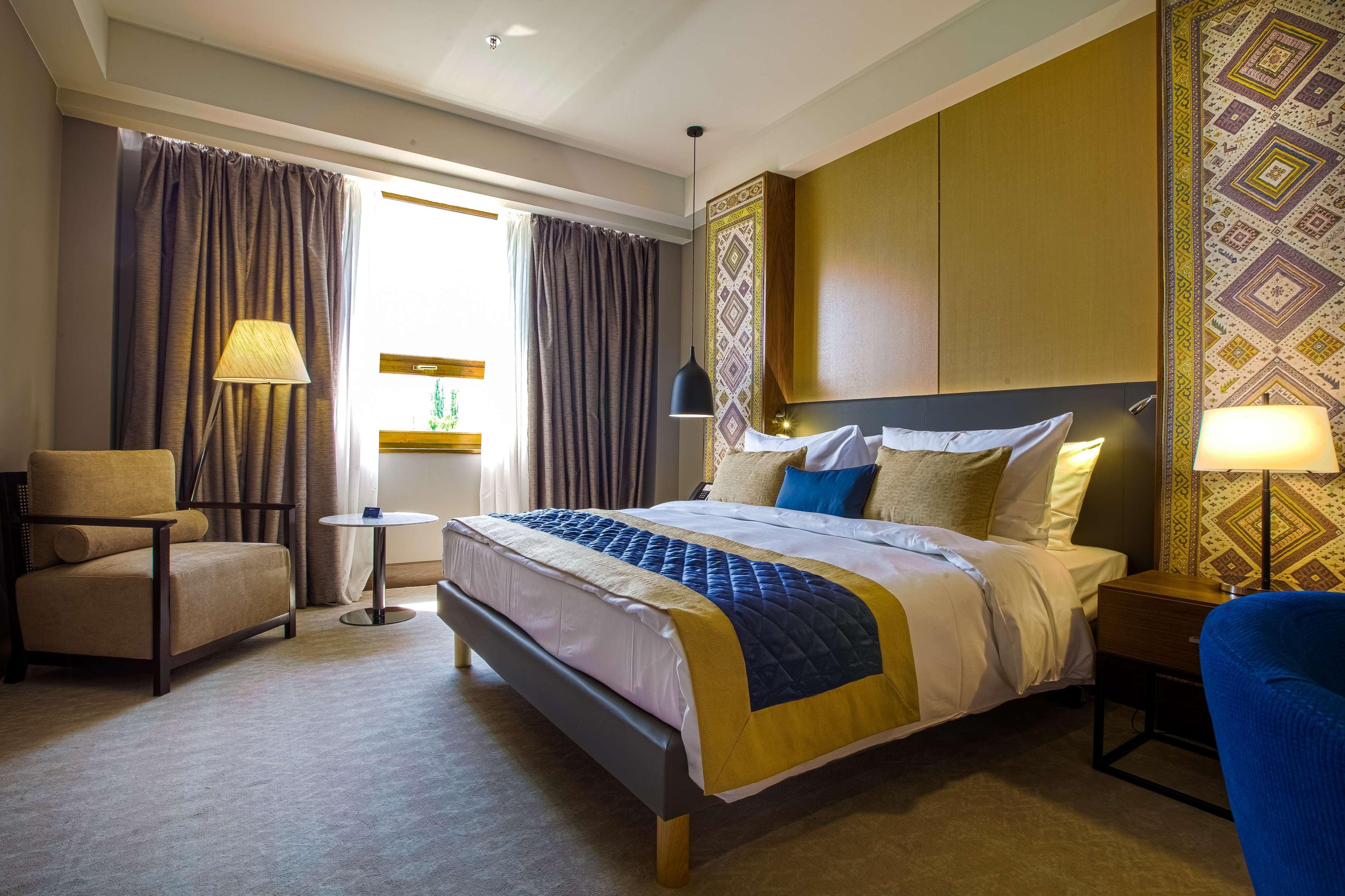 Radisson Blu Hotel יירבאן מראה חיצוני תמונה Deluxe Room